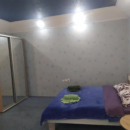 Апартаменты однокімнатна подобово *