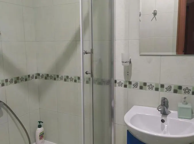 біля залізничного вокзалу 利沃夫