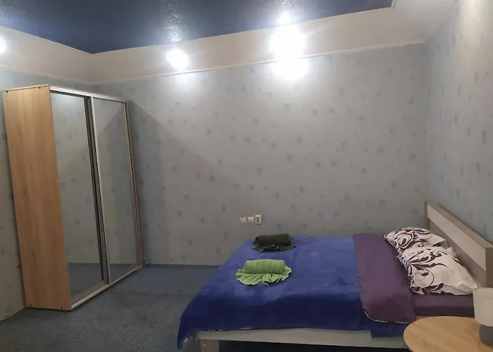 Апартаменты однокімнатна подобово *